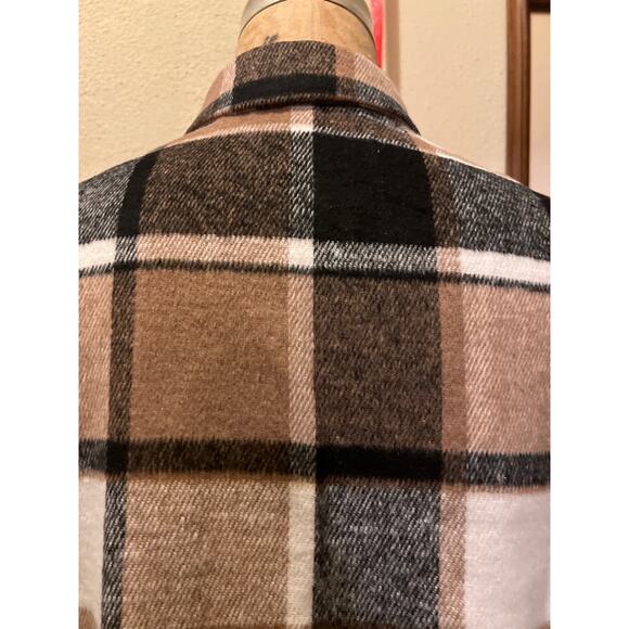 Women's Tan Plaid Button Down Shacket Jacket NWOT Size M - Picture 12 of 12